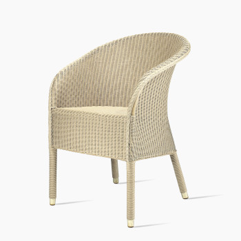 Chaise de salle à manger Chester en Broken White avec tressage Lloyd Loom et dossier courbé	